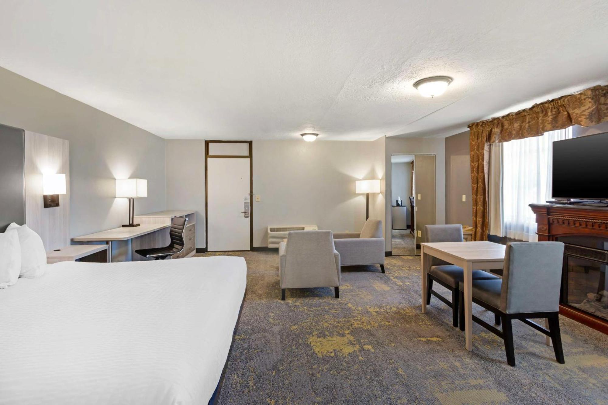 לוגאן Best Western Plus Weston Inn מראה חיצוני תמונה